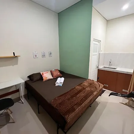 Tuwin Guest House